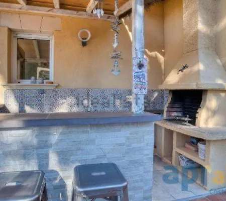 Country house Petit Fleurs Con Piscina Y Patio