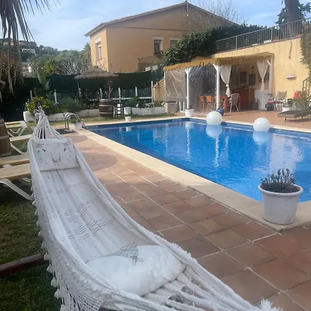 Petit Fleurs Con Piscina Y Patio * Calonge (Catalonia)